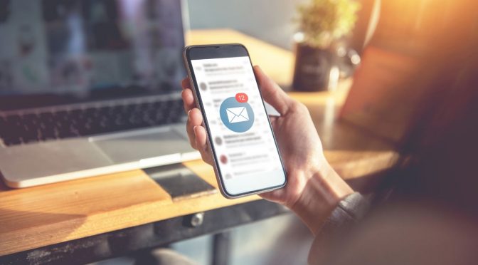 How to react when a recruiter messages you out of the blue on LinkedIn